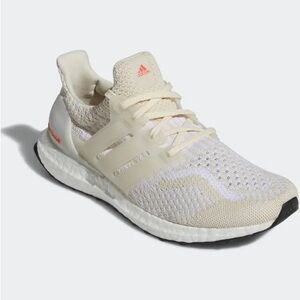 Wmns UltraBoost 5.0 DNA 'Ecru Tint Turbo'